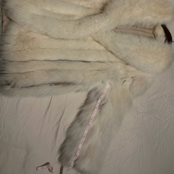 Authentic CHLOE Cream White Fur Coat Jacket size M - Picture 5 of 12